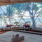 Silang Beach Resort and Diving