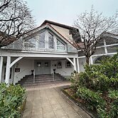 2-Rent Group Hostel Rooms AUB162