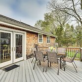 6 Mi to Beach: Family Home in Little Compton!