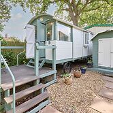 Host Stay Shepherd s Hut
