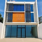Iwa Hotel