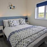 Apartment - Sleeps 4 - Near Aran Islands - Parking