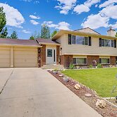 Spacious Rock Springs Stay Near Shops & Dining!