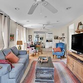 Home Port - Spacious Retreat In Prime Location 4 Bedroom Home