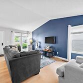 The Suburban Nest - For 6!