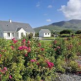 Cosy Cahirciveen Villa - Stunning Views