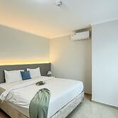 Warm And Nice 2Br At Permata Senayan Apartment