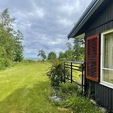 Cozy Seaside Getaway in Grankullavik