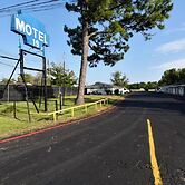 Motel 19 By Capital O Baytown I-10