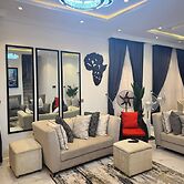Serene Oasis in Lagos - Private Pool & Relaxing Ambiance
