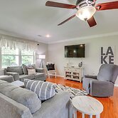 Walk to Marina: Norris Lake Escape w/ Deck + Views