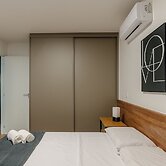 Building With New Apartments 300m From the Beach - EEP