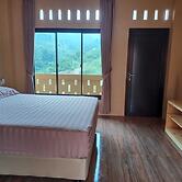 OMAHKAYU Ciherang Hills