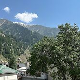 Himaliya Inn Hotel & Restaurant