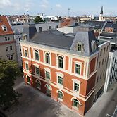 Zentrale Apartments I home2share