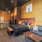 Restored Historic Loft - 3 Mins to the Beach