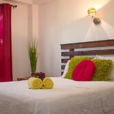 Country Hills Las Lajas