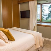 Los Robles Apart & Spa