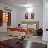 Royal Hotel Residence