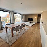 La Petite For t Contemporary Apartment in Halle