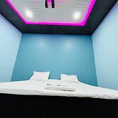 Vande Bharat P Guest House