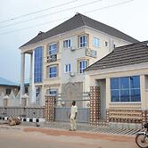 Highcon Hotel and Suite