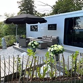 Wohnwagen auf Gnitz am Achterwasser