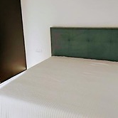 Sunset Villa Aves With Pool, Gym and Sauna