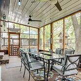 Walk to Lake Fayetteville: Family Retreat w/ Deck