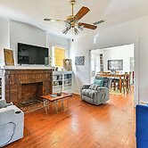 Home w/ Yard - Close to Hospitals, Dtwn Shreveport