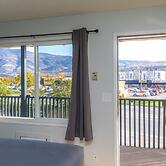Oliver Motel & Inn