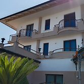 HOTEL LA FAYETTE LICOLA