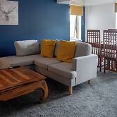 Modern Unit Cook  Work in Comfort
