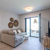Beachfront and Family Apartment
