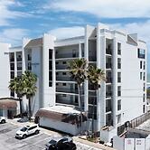 Seabreeze 1 Condominiums