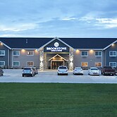 Brookstone Lodge & Suites