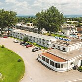 Auberge Resto le Parasol