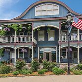 Stone Waters Inn