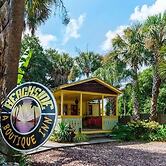 Beachside Boutique Inn