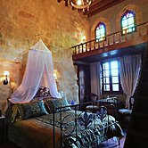 S. Nikolis Historic Boutique Hotel