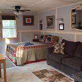 Mooseberry Cabin, Willow AK