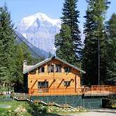 Mount Robson Mountain River Lodge