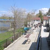 Edgewater Resorts - Edgewater Cottages