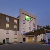 Holiday Inn Express & Suites Bay City by IHG