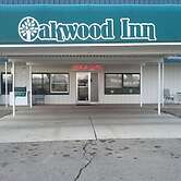 Oakwood Inn and RV Park