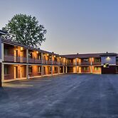 AArya Hotel By Niagara Fashion Outlets