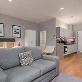 Destiny Scotland - St. Andrew Square Apartments