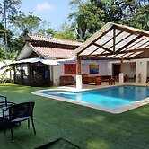 Bugabutik Hotel Resort