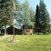 Smoky Bear Ranch Bed & Breakfast & Cabins