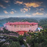 Grand Sultan Tea Resort & Golf